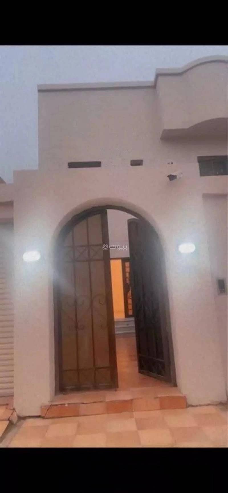 3 Rooms Villa For Rent on Street 15, Al-Munasiah, Riyadh