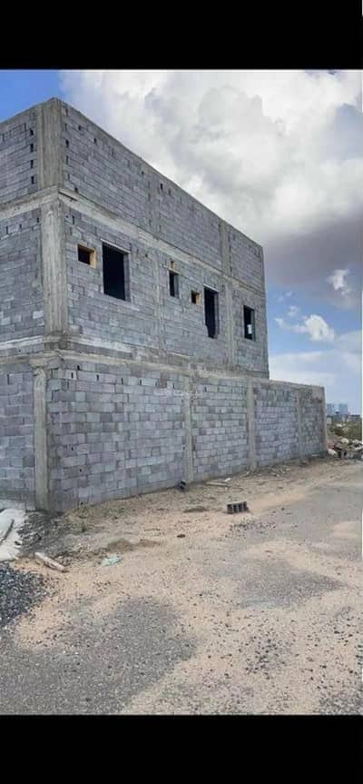 Commercial Building for Sale in Taif, Western Region - 7 Room Building For Sale in Wadi Jalil, Taif