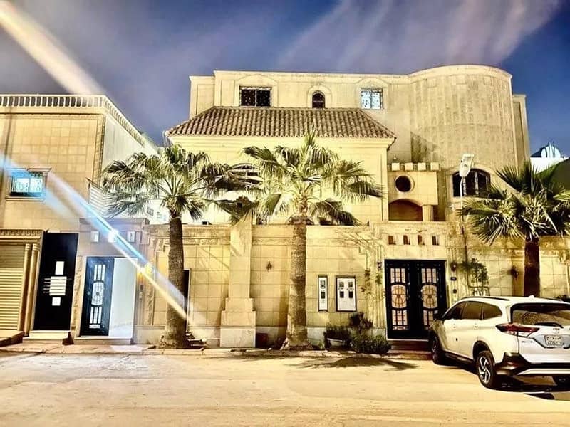 3 Rooms Apartment For Rent in Ghirnatah District, Riyadh