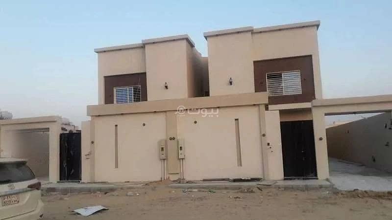 9 Rooms Villa For Sale on 20 Street, Al Jubail