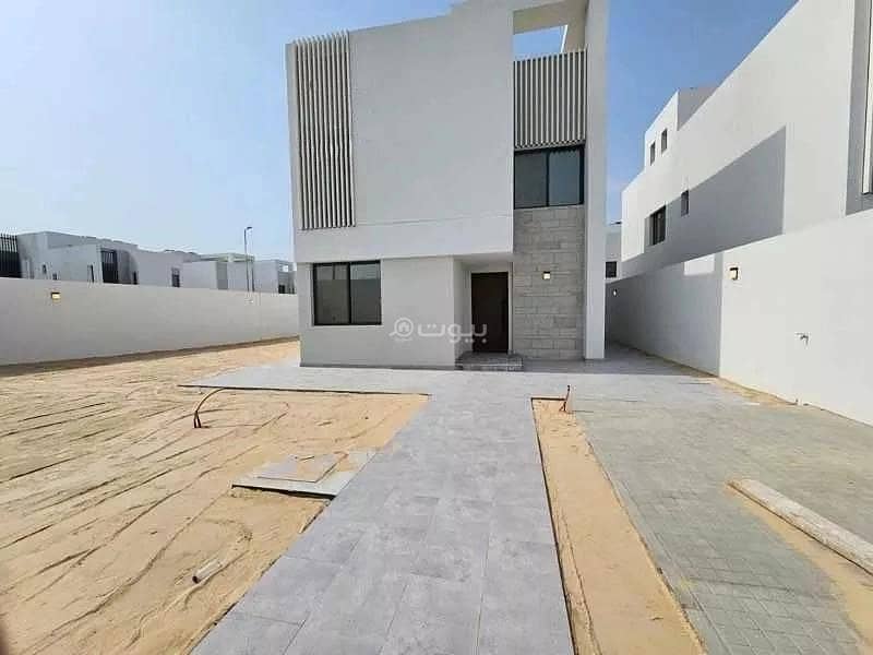 Villa For Sale in West Al Aziziyah District, Al Khobar