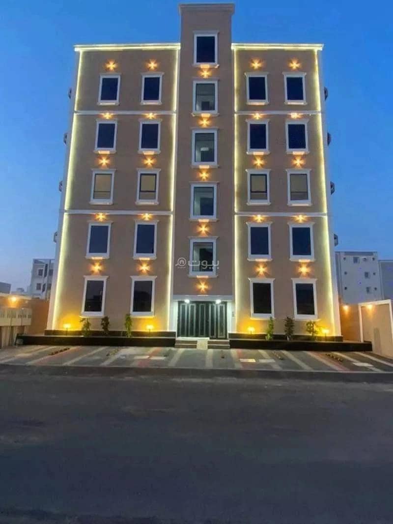 6 Rooms Floor For Sale in Al Shati, Jazan