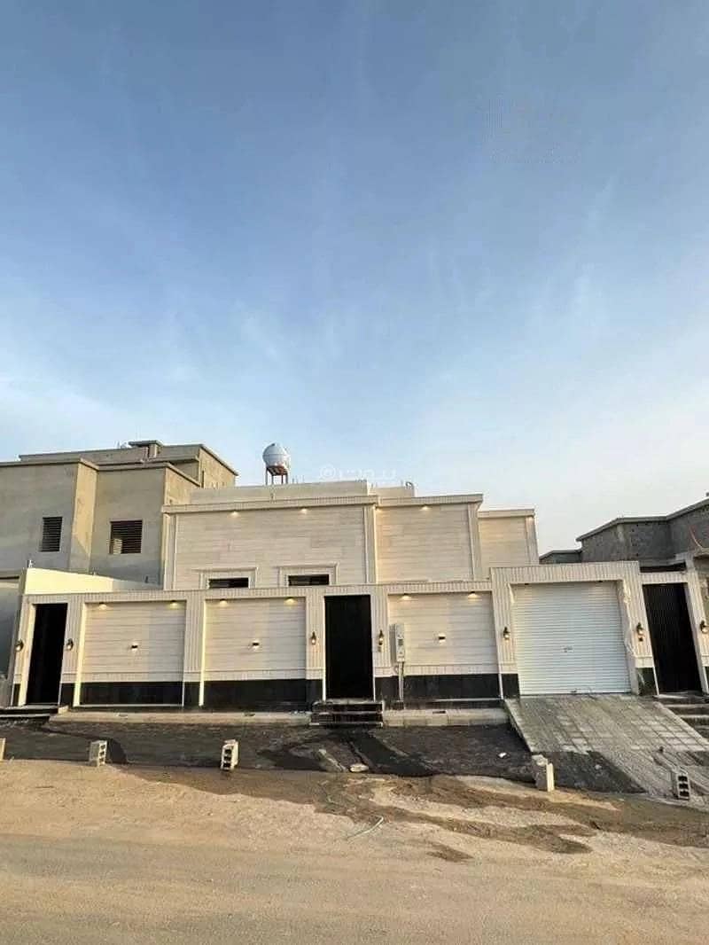 5 Bedrooms Floor For Sale in Al Qafilah, Khamis Mushait