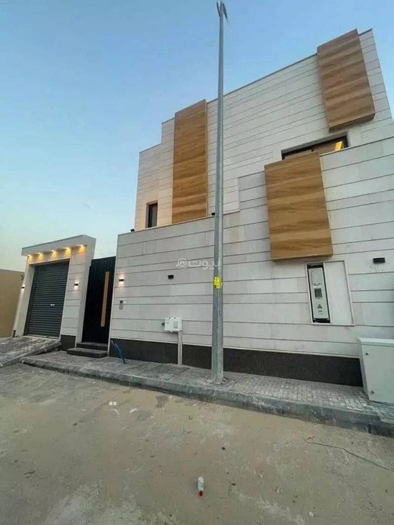 5 غرف فيلا للإيجار شارع ابن أبي أصيبعة، الرياض