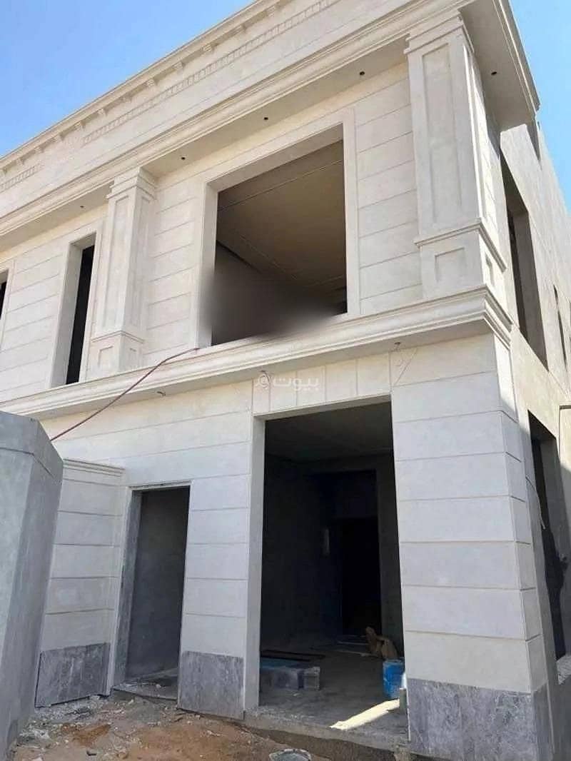 5 Rooms Building for Sale in Al Nakhil District, Buraidah
