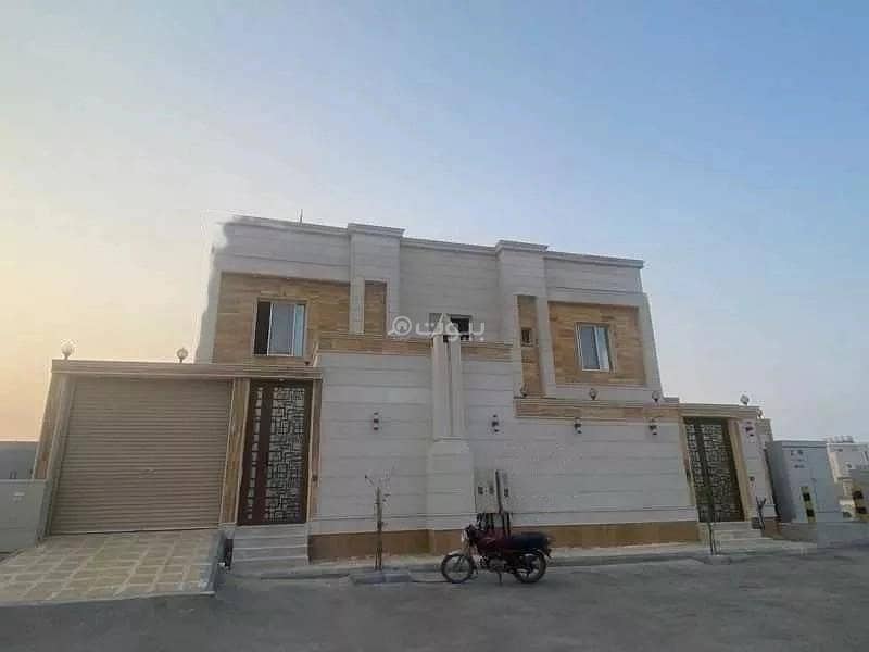 Villa For Sale in Ishbiliyah, Al Jubail