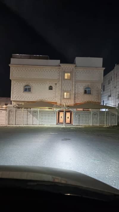 4 Bedroom Apartment for Rent in Madina, Al Madinah Region - Two apartments for rent in the Shouran neighborhood near the passport office