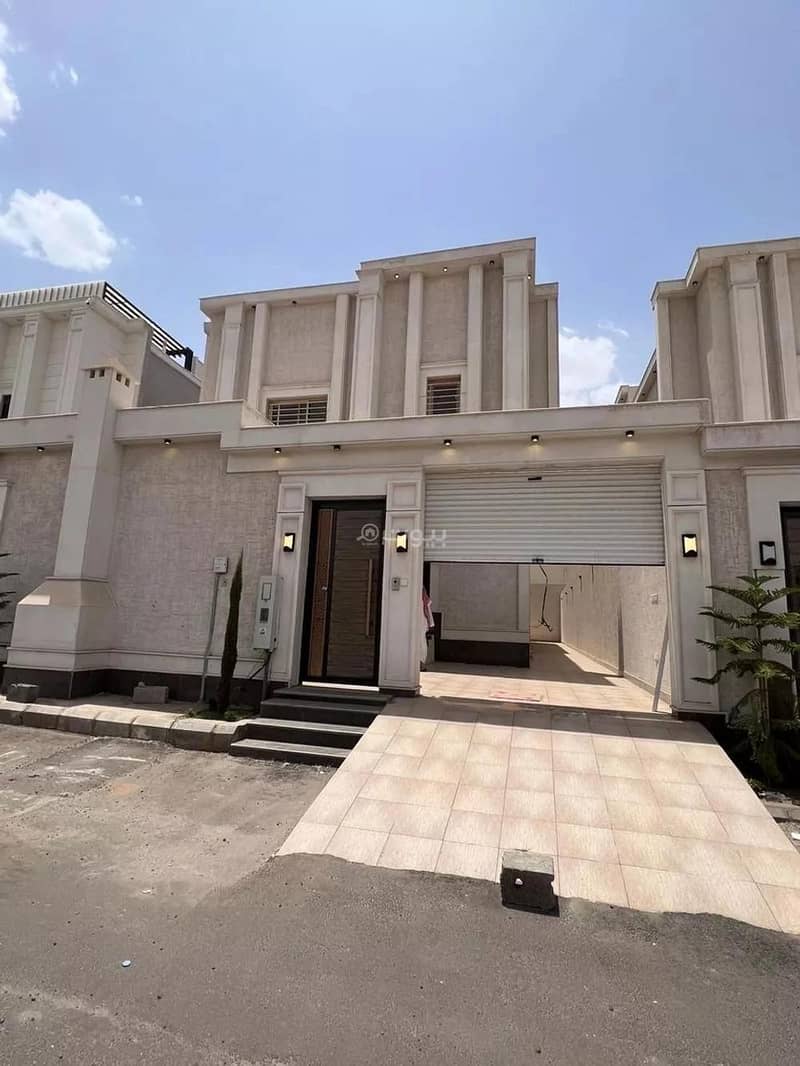6 Bedrooms Villa For Sale in Dhahban Al Sharqi, Khamis Mushait