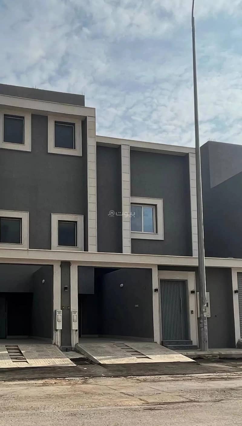 5 Bedrooms Apartment For Sale in Al Dar Al Baida, Riyadh