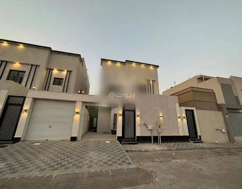 7 Bedrooms Villa For Sale in King Fahd Suburb, Dammam