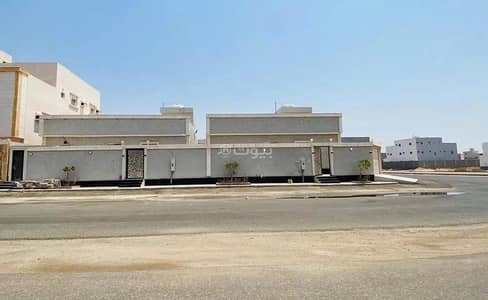 دور 5 غرف نوم للبيع في جدة، المنطقة الغربية - الطابق للبيع في الرياض، جدة