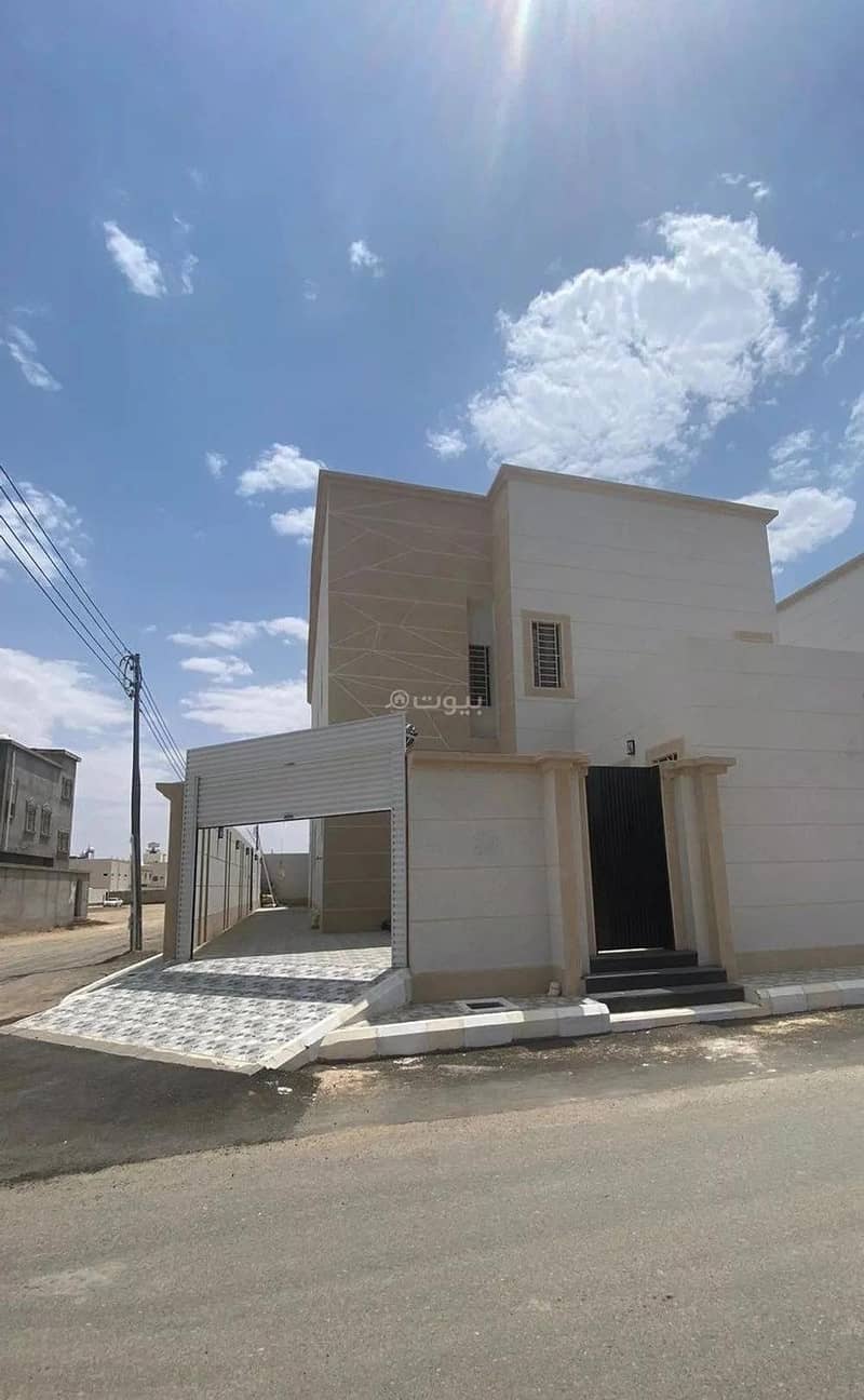 Villa For Sale in Al Arfaa Al Garbi, Taif 1