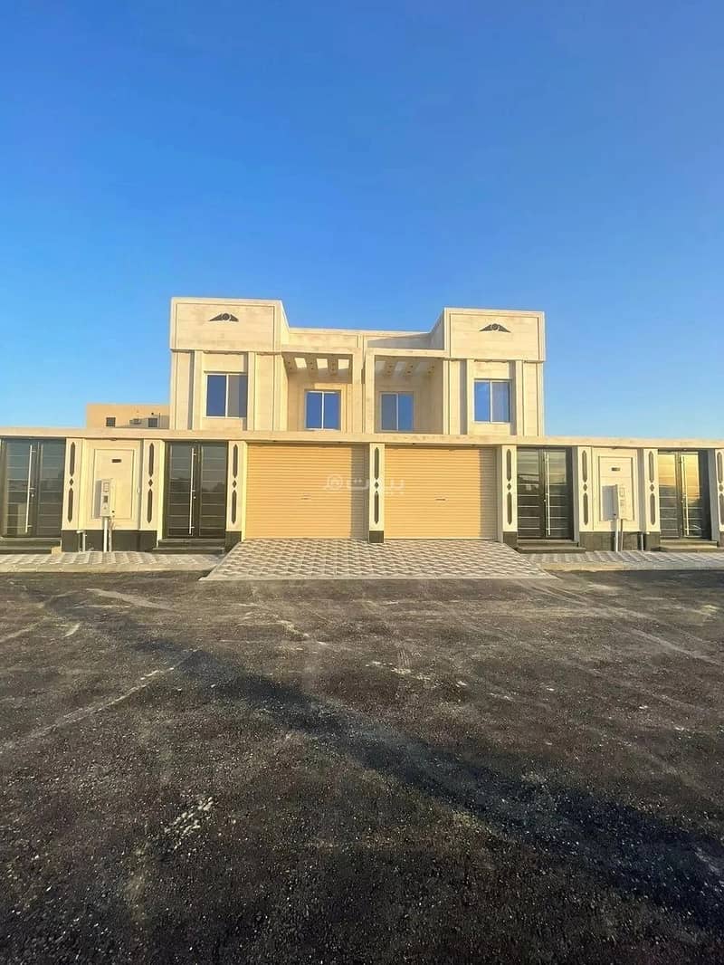Villa For Sale in Ishbiliyah, Al Jubail