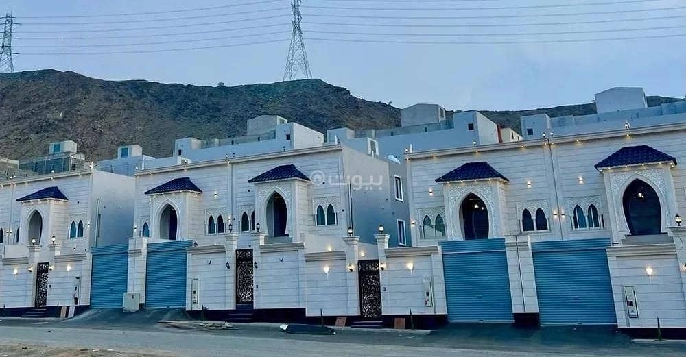7 Bedrooms Villa For Sale Akhbab, Taif 1