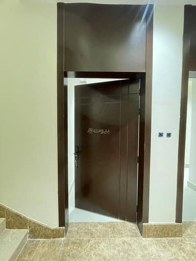 3 Bedroom Apartment for Sale in Riyadh, Riyadh Region - For sale excellent residential apartments of various sizes in Al-Mansiyah