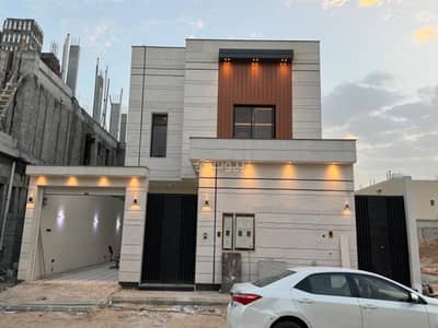 4 Bedroom Villa for Sale in Riyadh, Riyadh Region - Villa 375 meters internal staircase and two apartments in Al-Qadisiyah district