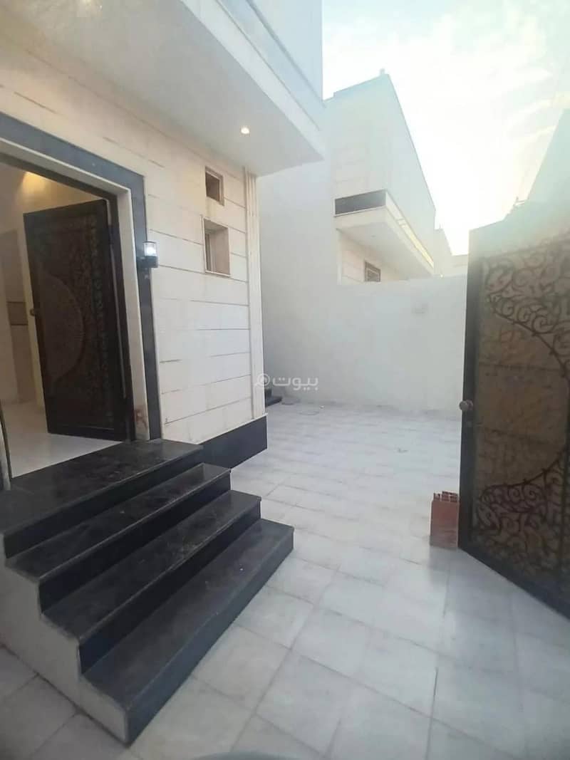 3 Bedrooms Floor For Sale in Al Qryniah, Jeddah