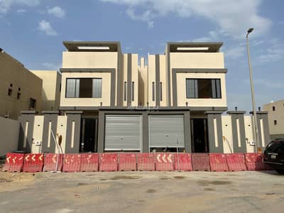 7 Bedroom Villa for Sale in King Fahd Suburb, Dammam - Villa For Sale in King Fahd Suburb, Dammam