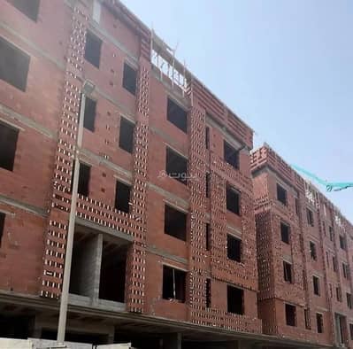 4 Bedroom Flat for Sale in North Jeddah, Jeddah - Apartment for Sale on Al Tahlia Street, Jeddah