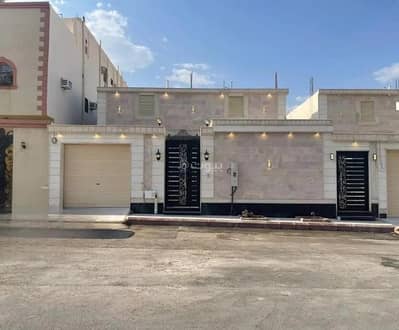 6 Bedroom Floor for Sale in Industrial, Madina - Floor For Sale in Industrial, Madina