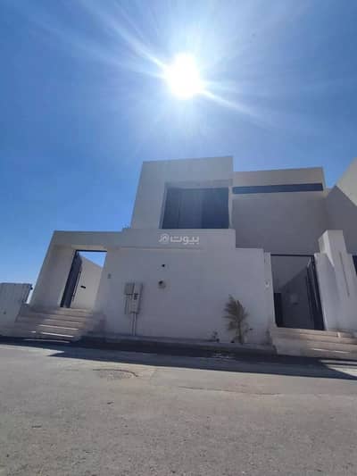 7 Bedroom Villa for Sale in Al Sharafiyah, Taif - 7 Bedrooms Villa For Sale in Al Sharafiyah District, Taif 1