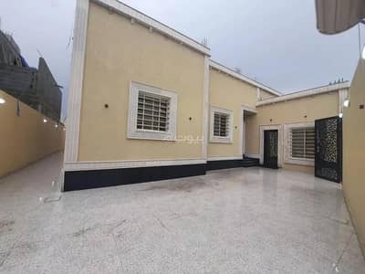 5 Bedroom Floor for Sale in Al Quhaib, Taif - Floor For Sale In Al Quhaib, Taif 1