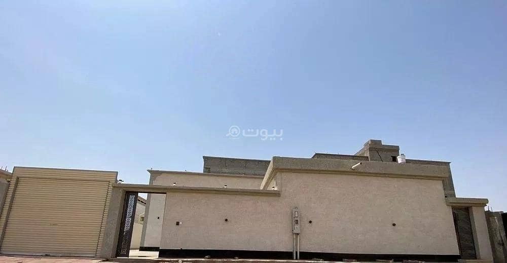 Floor For Sale in Al Zuhur, Samtah