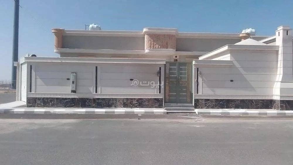 Floor For Sale in Al Khazzan, Bishah