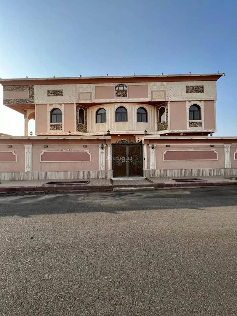 7 Bedrooms Villa For Sale in Shuran, Madina