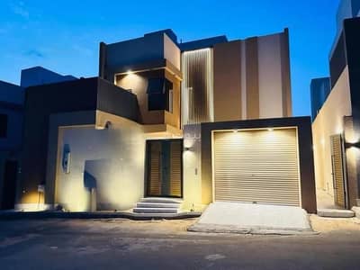 7 Bedroom Villa for Sale in Buraydah, Al Qassim Region - Villa for sale in Al Qaa Al Bareed, Buraidah