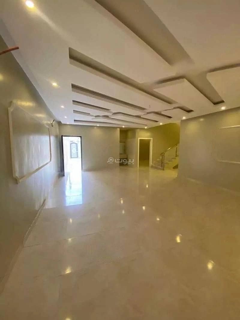 7 Bedrooms Villa For Sale in King Fahd Suburb, Dammam