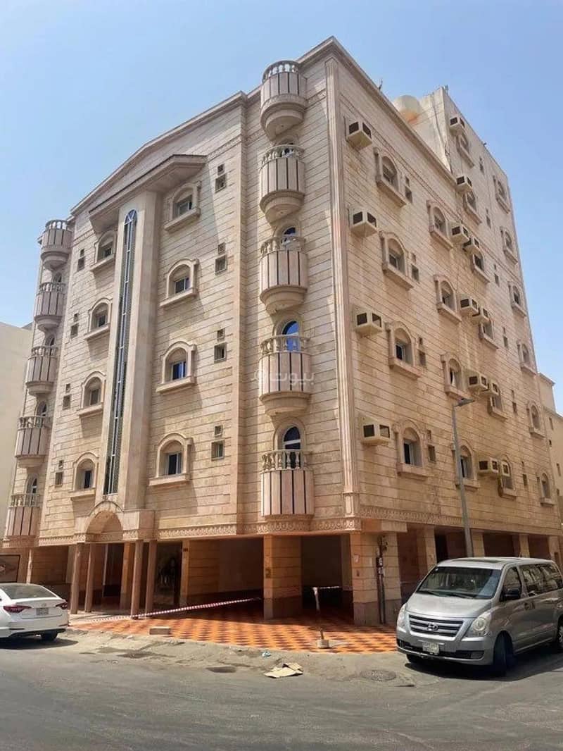 Apartment For Rent In 
Al Faisaliyah, Central Jeddah