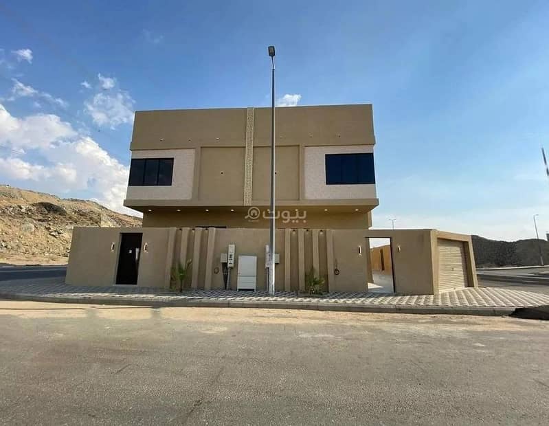 Villa For Sale in Al Qashashia Al Jadid, Makkah