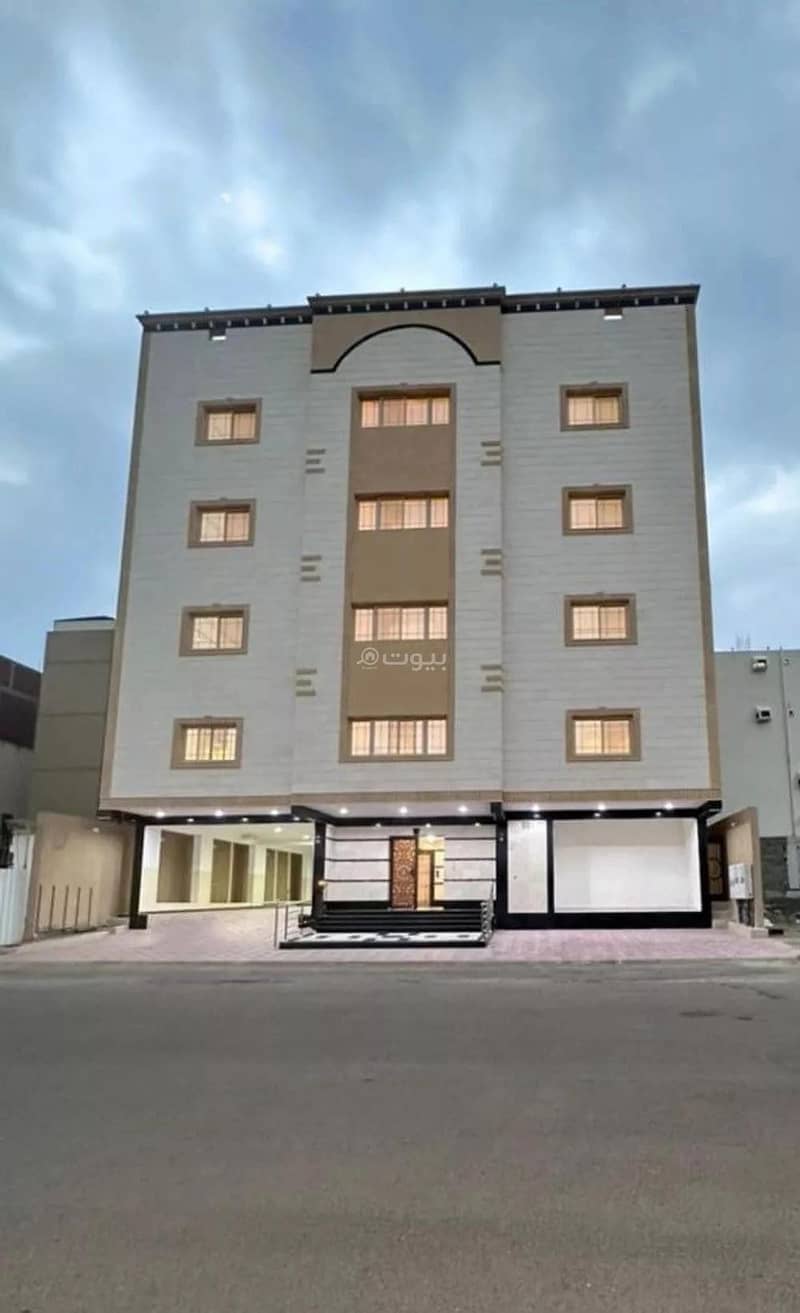 Apartment For Sale in 
Al Taniem, Makkah