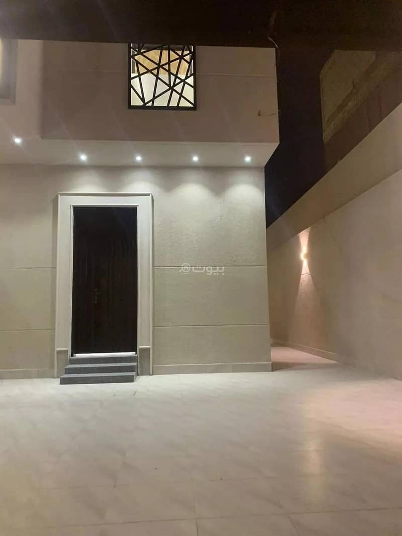 Floor For Sale in Al Janadriyah, Riyadh