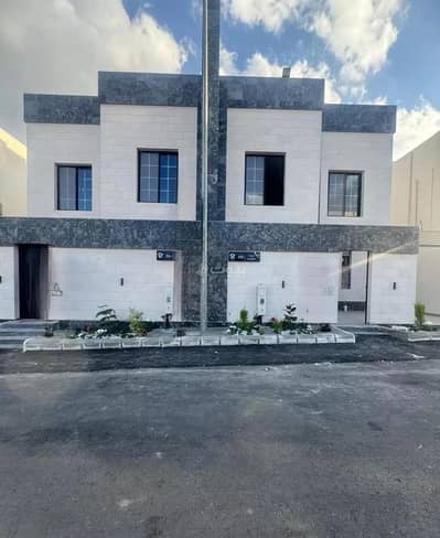 4 Bedroom Villa for Sale in Al Khalidiyyah, Taif - 4 Bedrooms Villa For Sale, Al Khalidiyyah, Taif 1