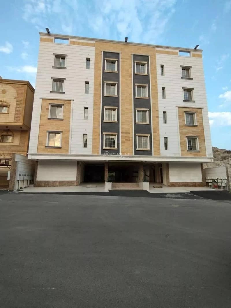 Apartment For Sale in Al Shawqiyyah, Makkah