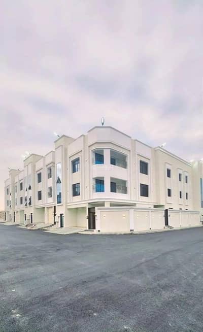 1 Bedroom Flat for Sale in Shubat Al Shaykh, Khamis Mushait - Apartment in Shubat Al Shaykh 1 bedroom 550000 SAR - 87572525