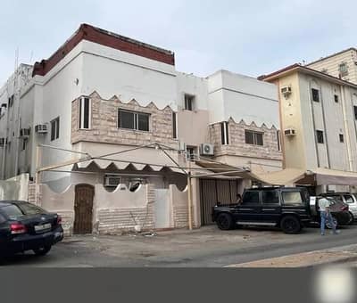 Residential Building for Sale in North Jeddah, Jeddah - 10-Rooms Building For Sale in Al Safa, Jeddah