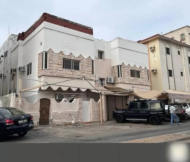 10-Rooms Building For Sale in Al Safa, Jeddah