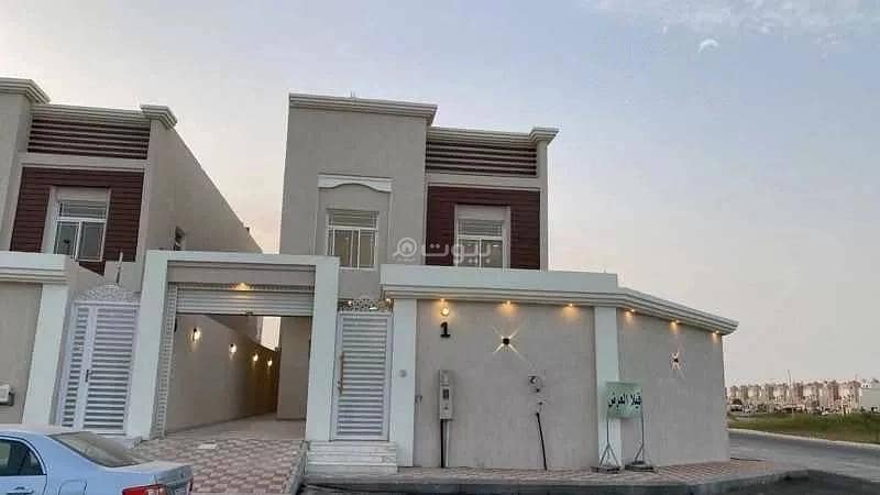 9 Room Villa For Sale in Al-Fursan, Al-Dammam