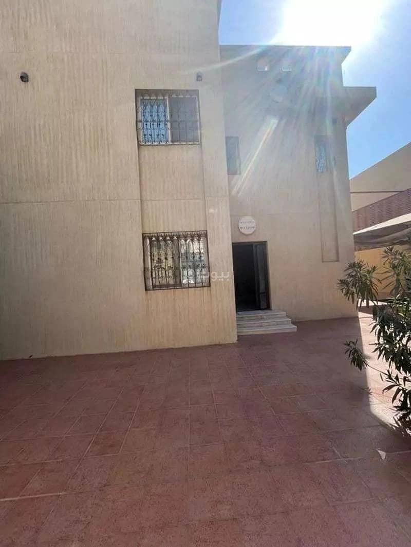 6 Rooms Villa for Sale In  Al-Shati Al Sharqi, Dammam