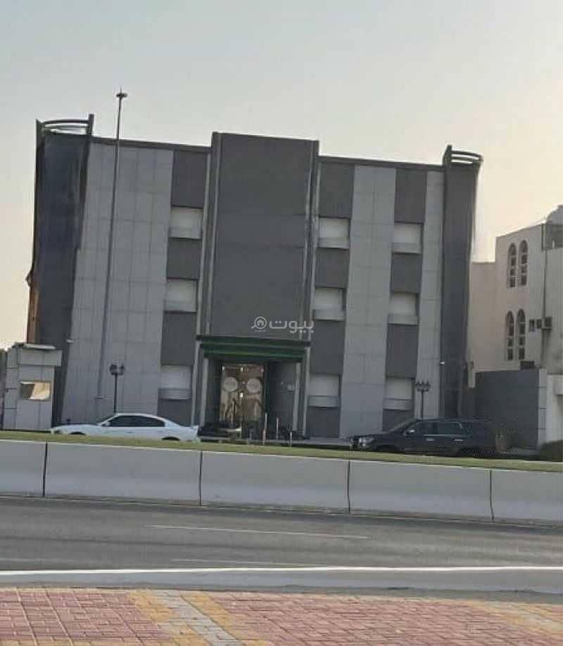 Building For Sale on Al Nuzhah , Al-Dammam