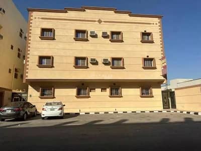 Residential Building for Sale in Dammam - 3 Room Building For Sale on Street 15, Al-Dammam