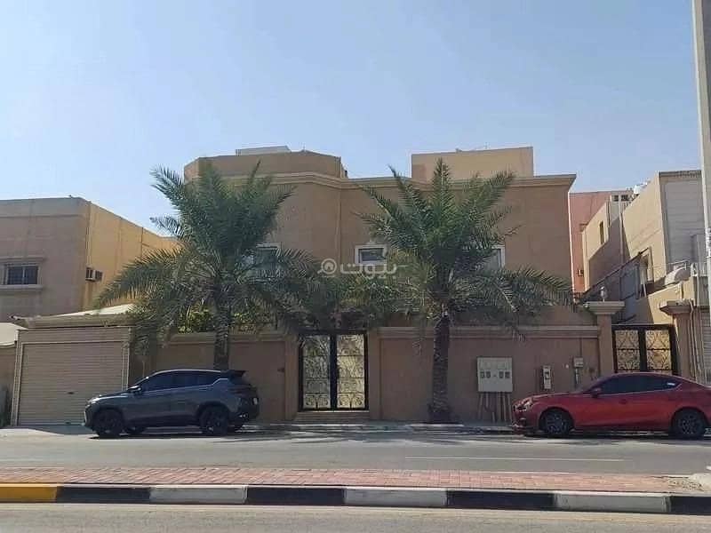 Villa For Sale on 30 Street, Al Dammam