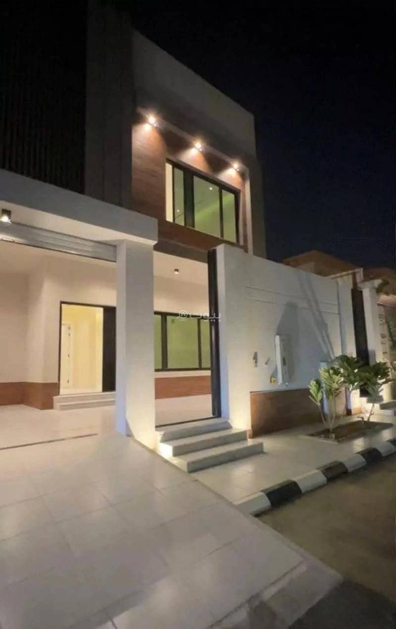 8 Room Villa For Sale in Taybah, Dammam