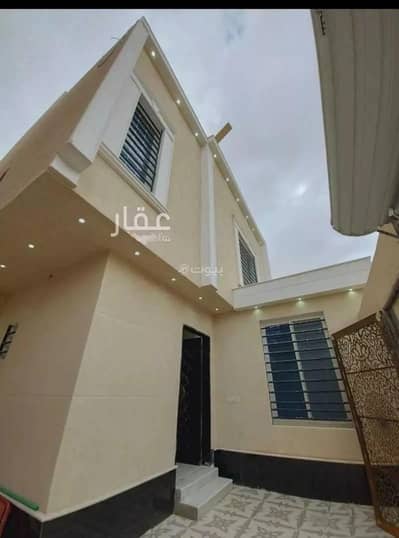 4 Bedroom Villa for Sale in West Riyadh, Riyadh - 5 bedroom villa for sale in Dirab, Riyadh