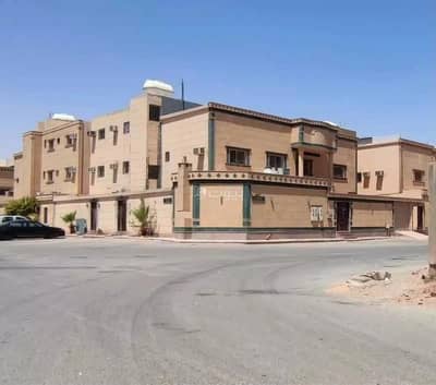 30 Bedroom Villa for Sale in East Riyadh, Riyadh - Villa For Sale in Al Munsiayh, Riyadh