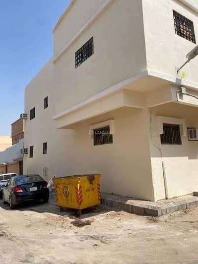 11 Bedroom Residential Building for Sale in Central Riyadh, Riyadh - Building For Sale in Manfuhah, Riyadh