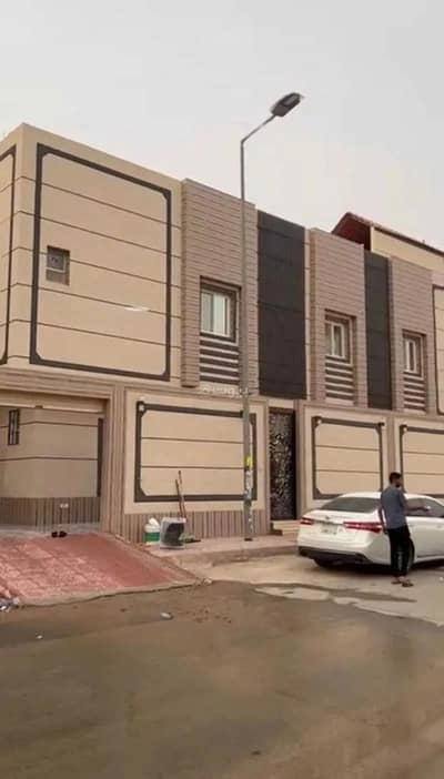 3 Bedroom Floor for Sale in South Riyadh, Riyadh - Floor for sale in Al Aziziyah, South Riyadh